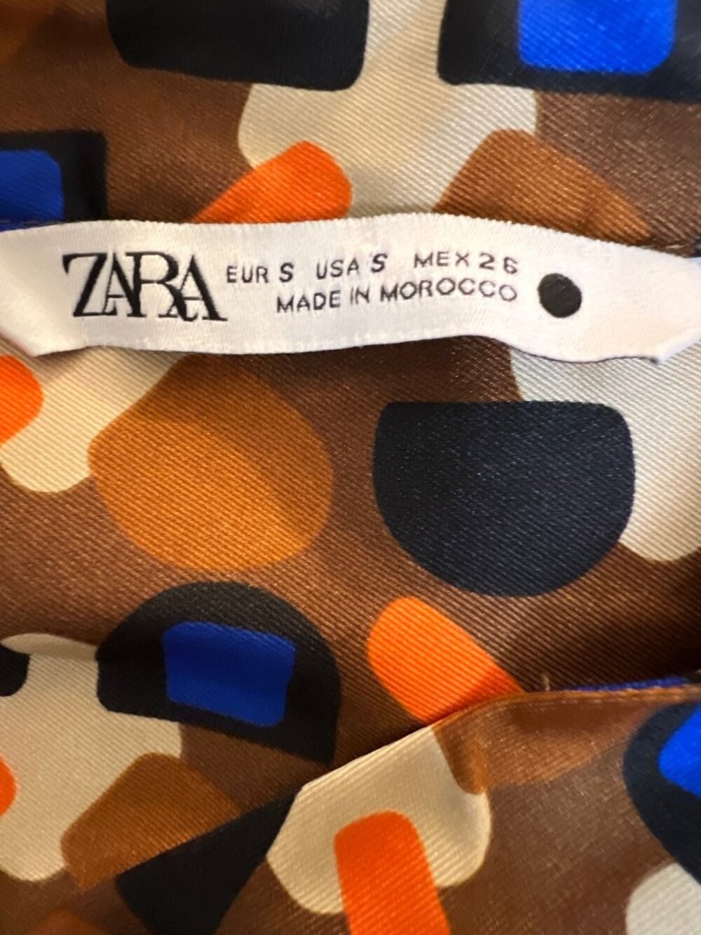 Zara Geometric Design Blouse - Picture 8 of 10
